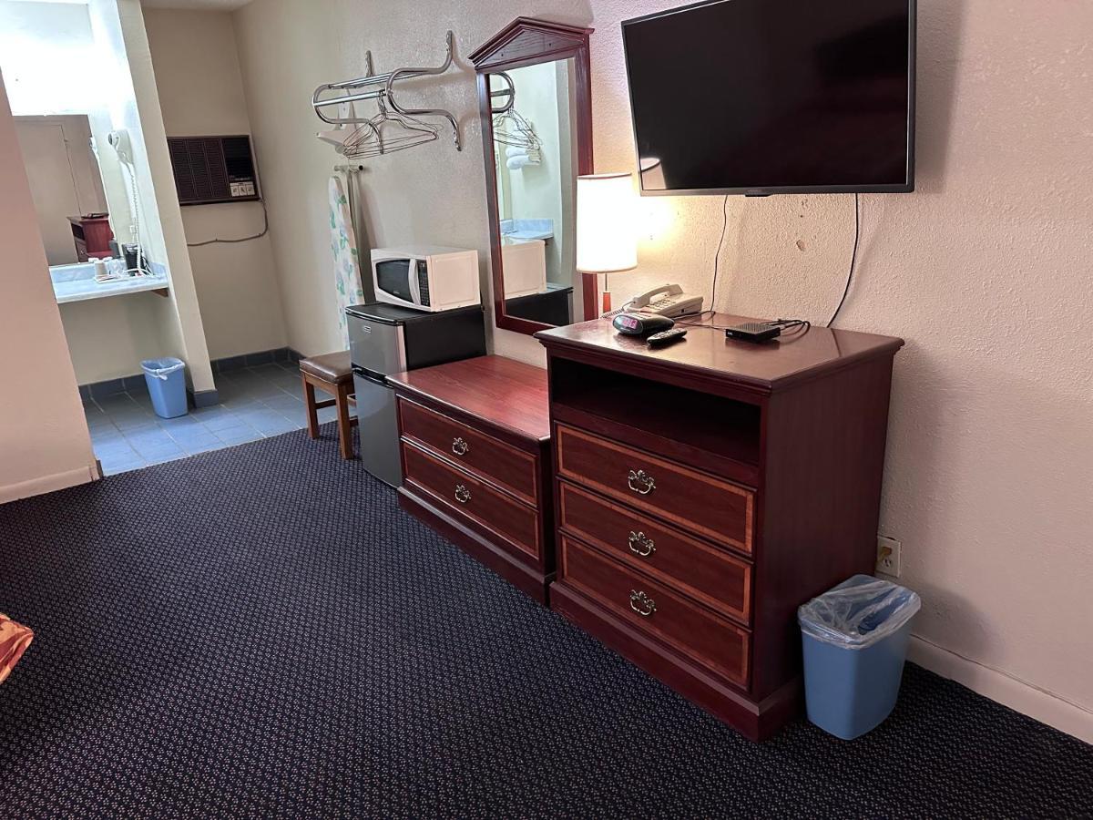 Crystal Motel Oakhurst Bagian luar foto