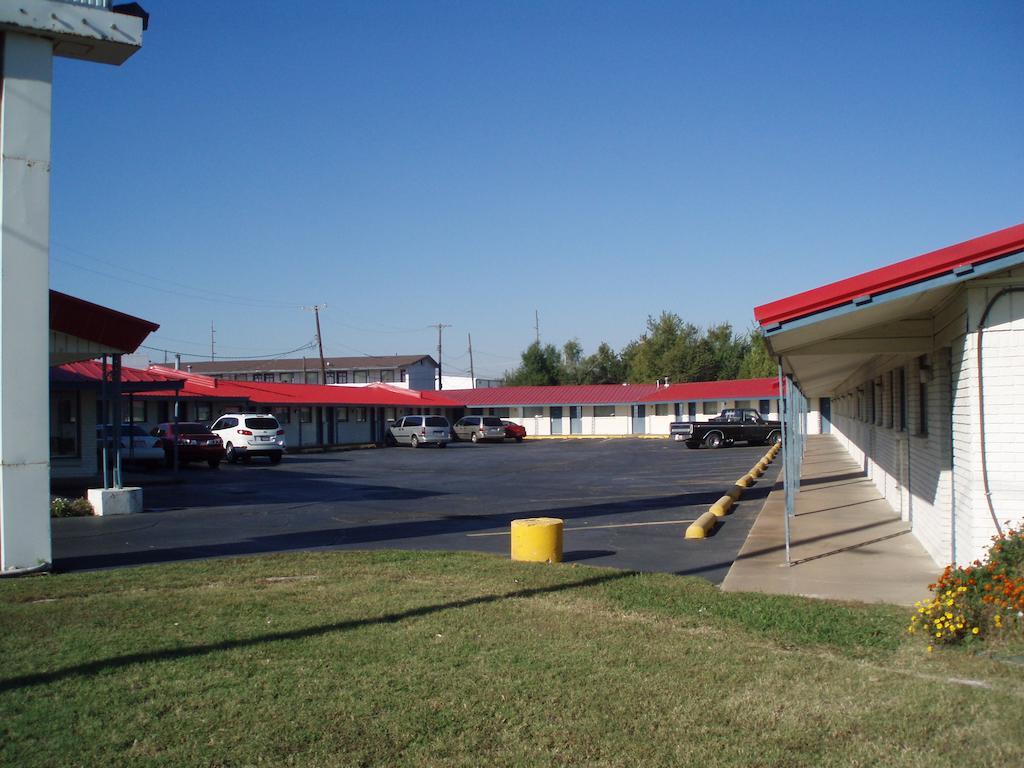 Crystal Motel Oakhurst Bagian luar foto